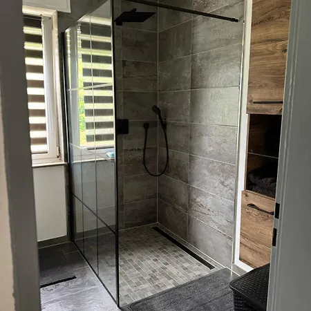 Zweibettzimmer In Naehe A3